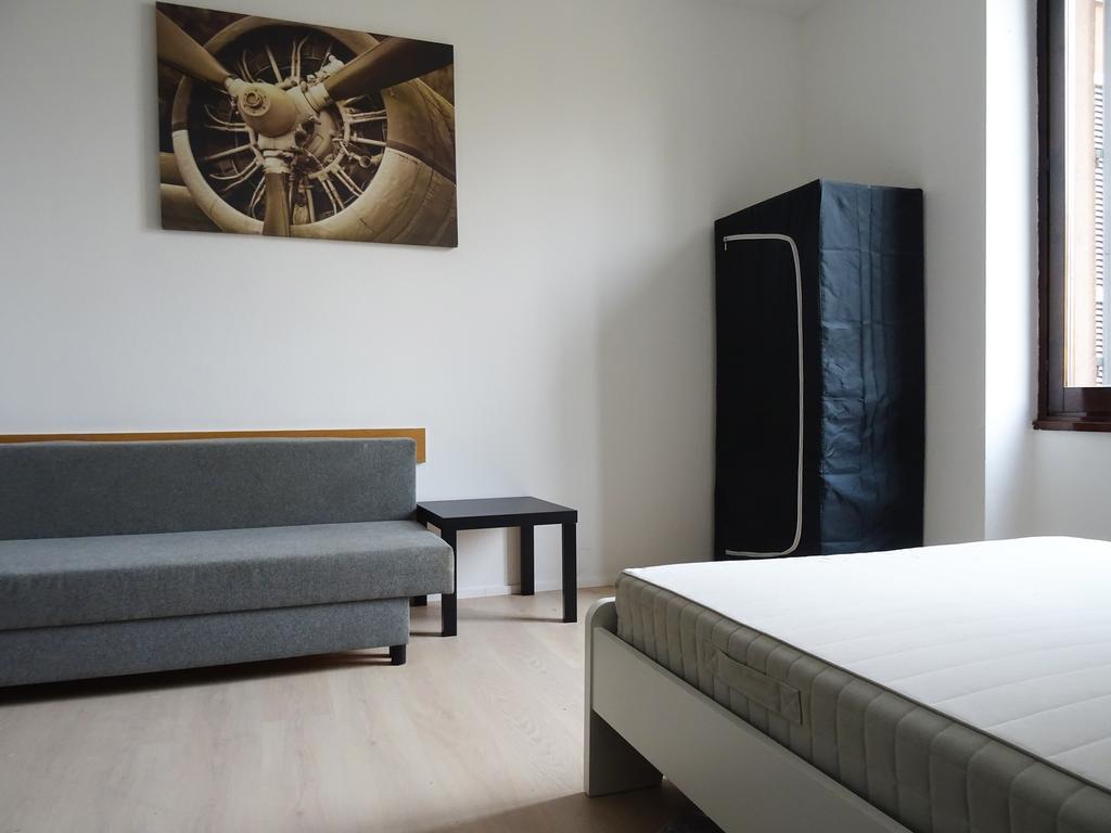 Victoria Hotels Carso Camnago Volta Екстериор снимка