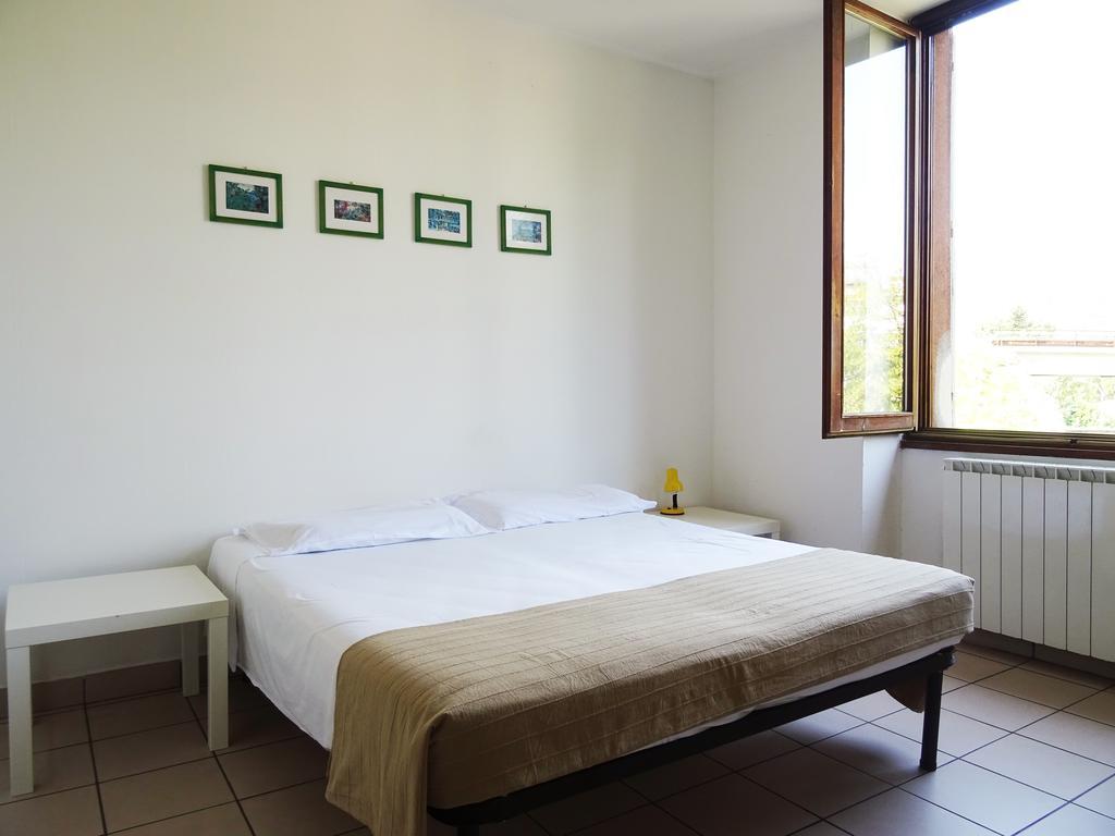 Victoria Hotels Carso Camnago Volta Екстериор снимка