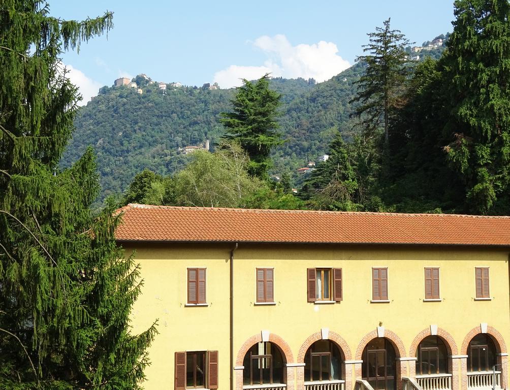 Victoria Hotels Carso Camnago Volta Екстериор снимка
